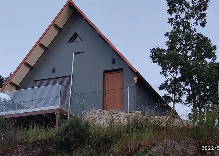 Casa Do Neto. Anexo Vale Da Ginjeira.